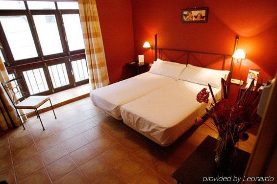 Sercotel Toledo Imperial Pokoj fotografie